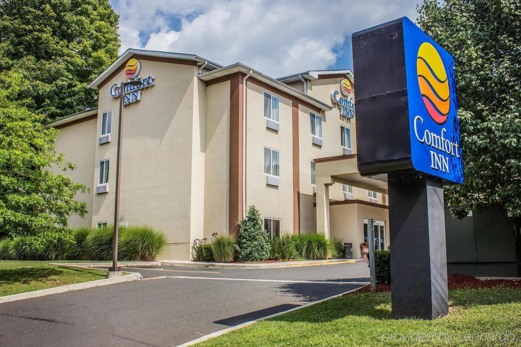 Comfort Inn Naugatuck-Shelton, Ct Exterior foto